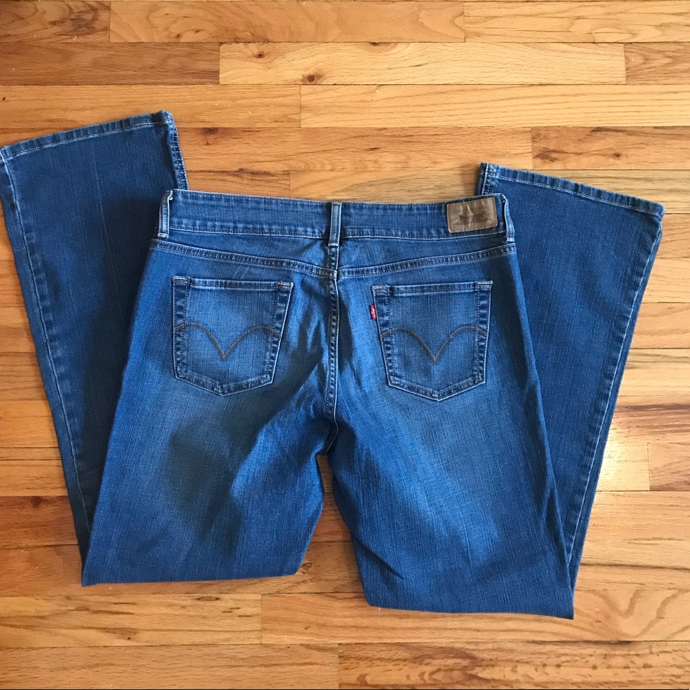 Levi’s Boot Cut  Jeans - Picture 6 of 7